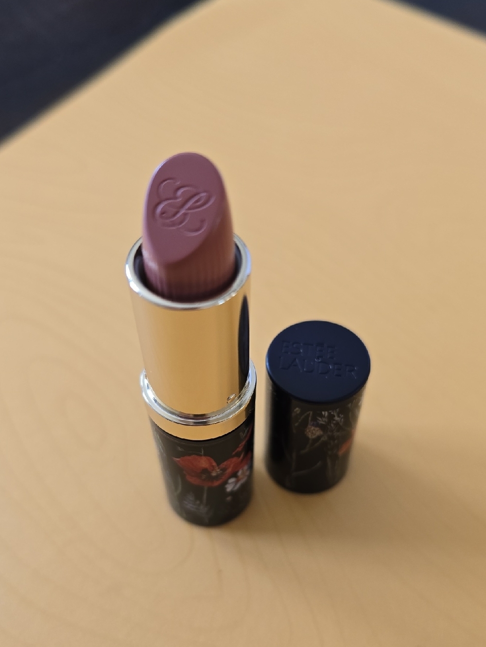 Estee Lauder Modern Muse Pink Mauve Lipstick — Creamy Everyday Wear